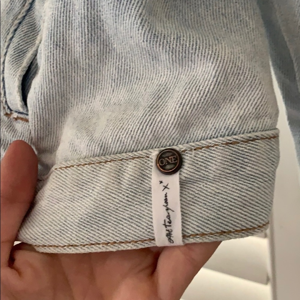 One teaspoon denim jacket size small - Picture 4 of 7